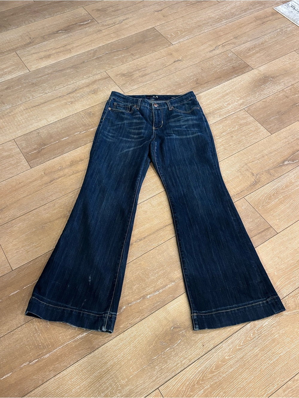Seven7 Dark Wash Bootcut Flare Stretch Jeans Women’s Size 10 32” Inseam Mid Rise